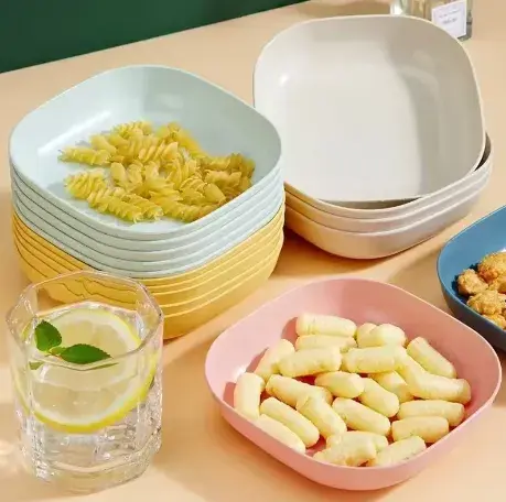 10 Pcs Plastic Serving Plates 2